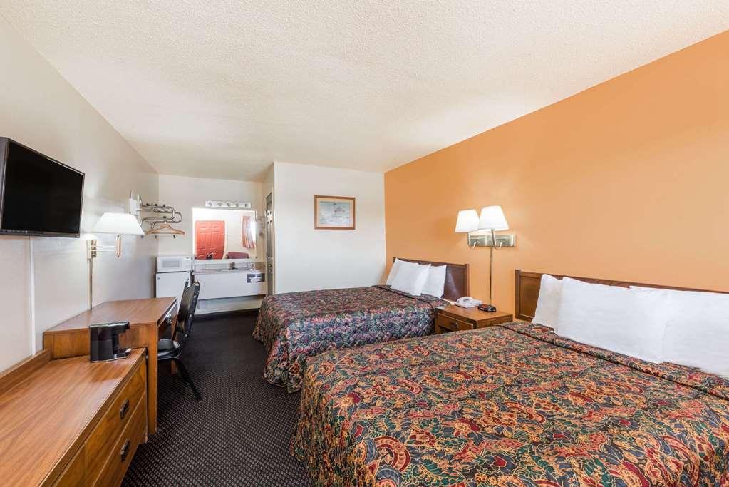 Knights Inn - Chanute Chambre photo